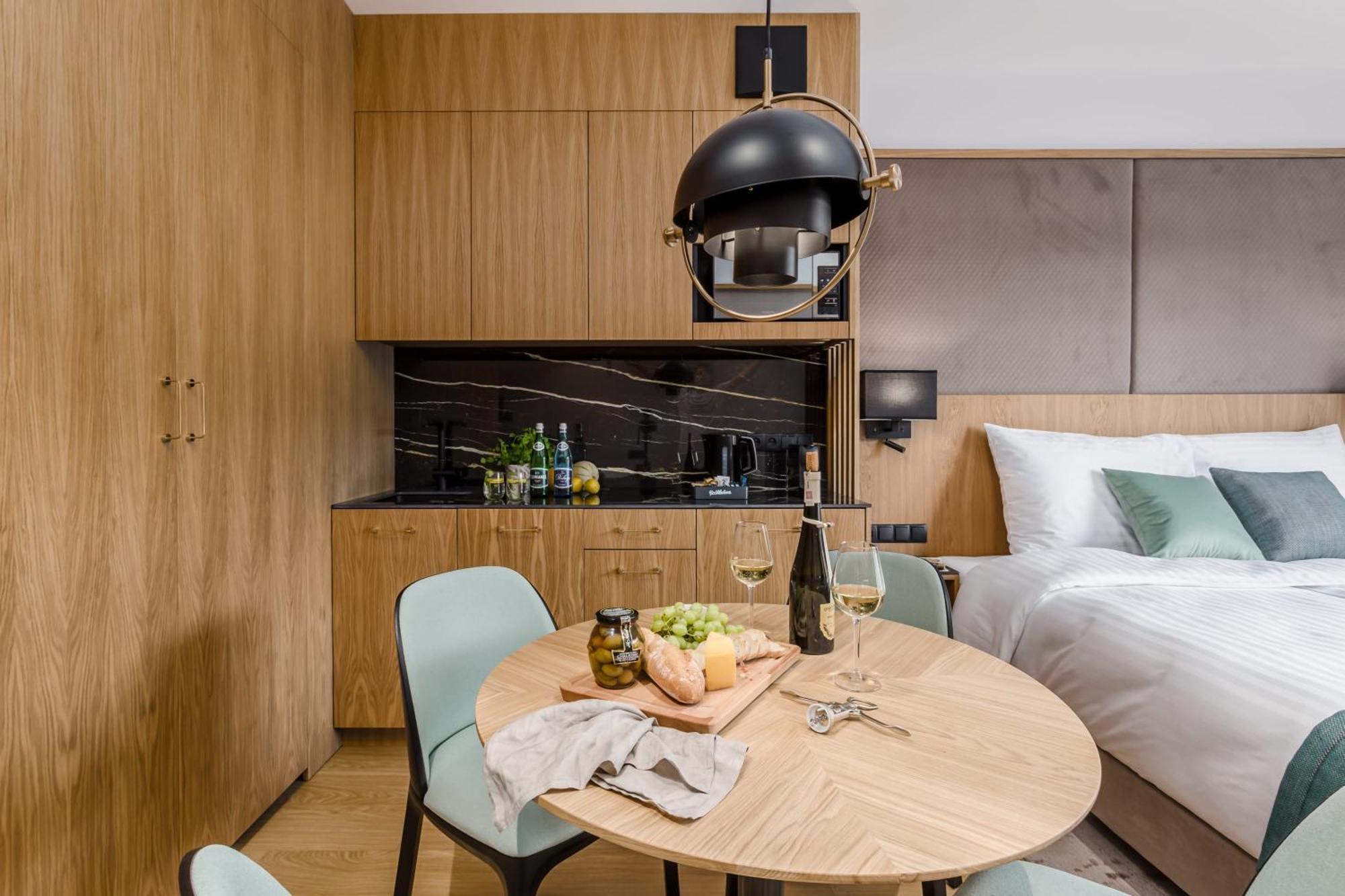Rent Like Home - Deo Plaza Wyspa Spichrzow กดัญสก์ ภายนอก รูปภาพ
